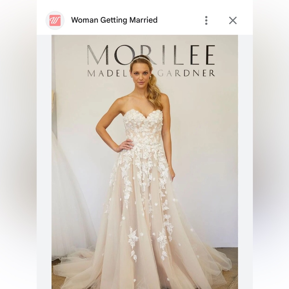Strapless Gown with White Floral Details - Picture 15 of 15